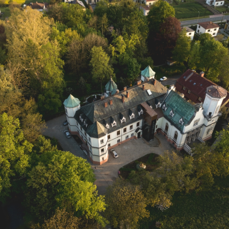 Pałac Różany z parkiem przypałacowym w Krzyżanowicach