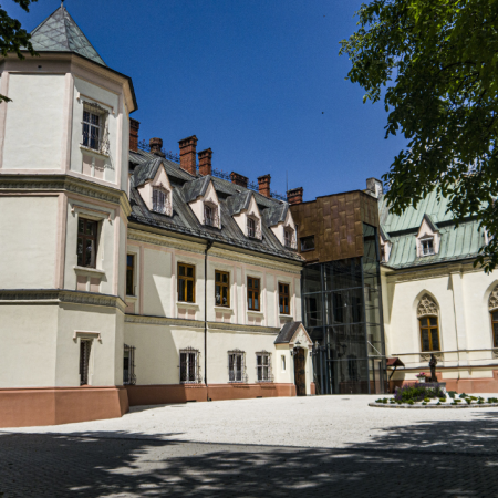 Pałac Różany z parkiem przypałacowym w Krzyżanowicach